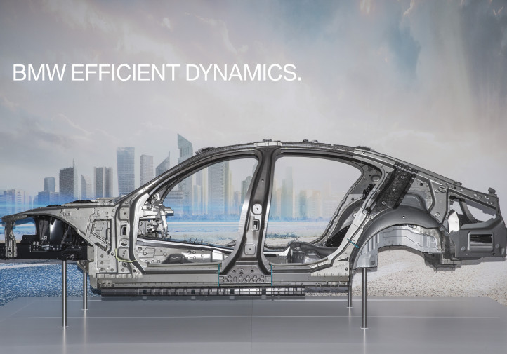 Carbon fiber can be found in the 7 Series' B- and C-pillars, rocker panels, roof bows and rails, transmission tunnel and rear deck of the 7 Series, which will be built in Dingolfing, Germany. (Provided by BMW)