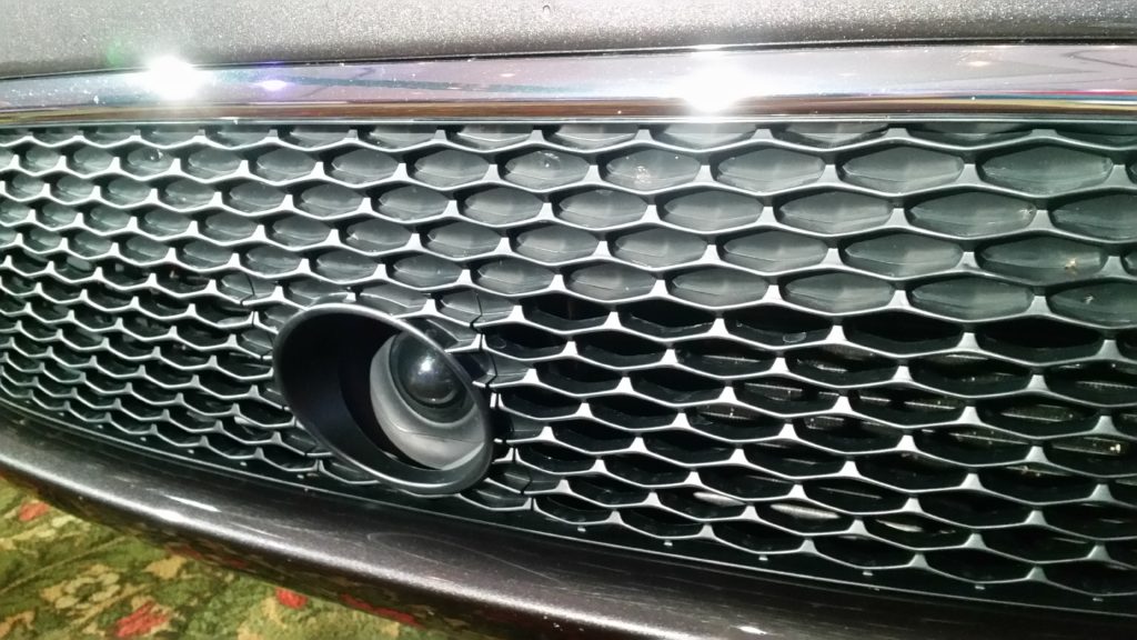 2017 chrysler pacifica limited vehicle features (8)