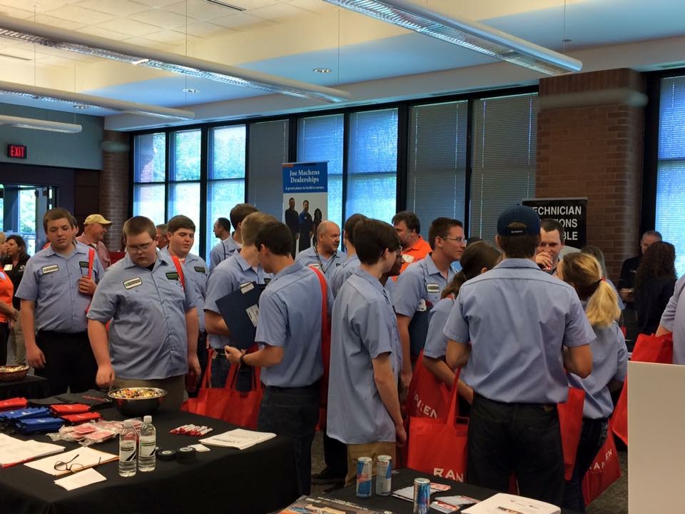 Students attend a Collision Repair Education Foundation job fair in Saint Louis, Mo. (Provided by CREF)