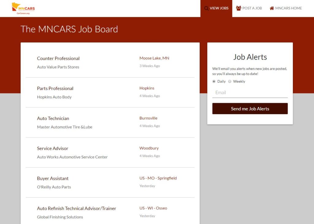 The new MNCARS job board is shown in this screenshot. (Screenshot from http://jobs.carcareers.org)