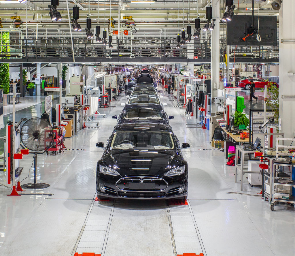 Auto body shops: Changes to Tesla certification training might not