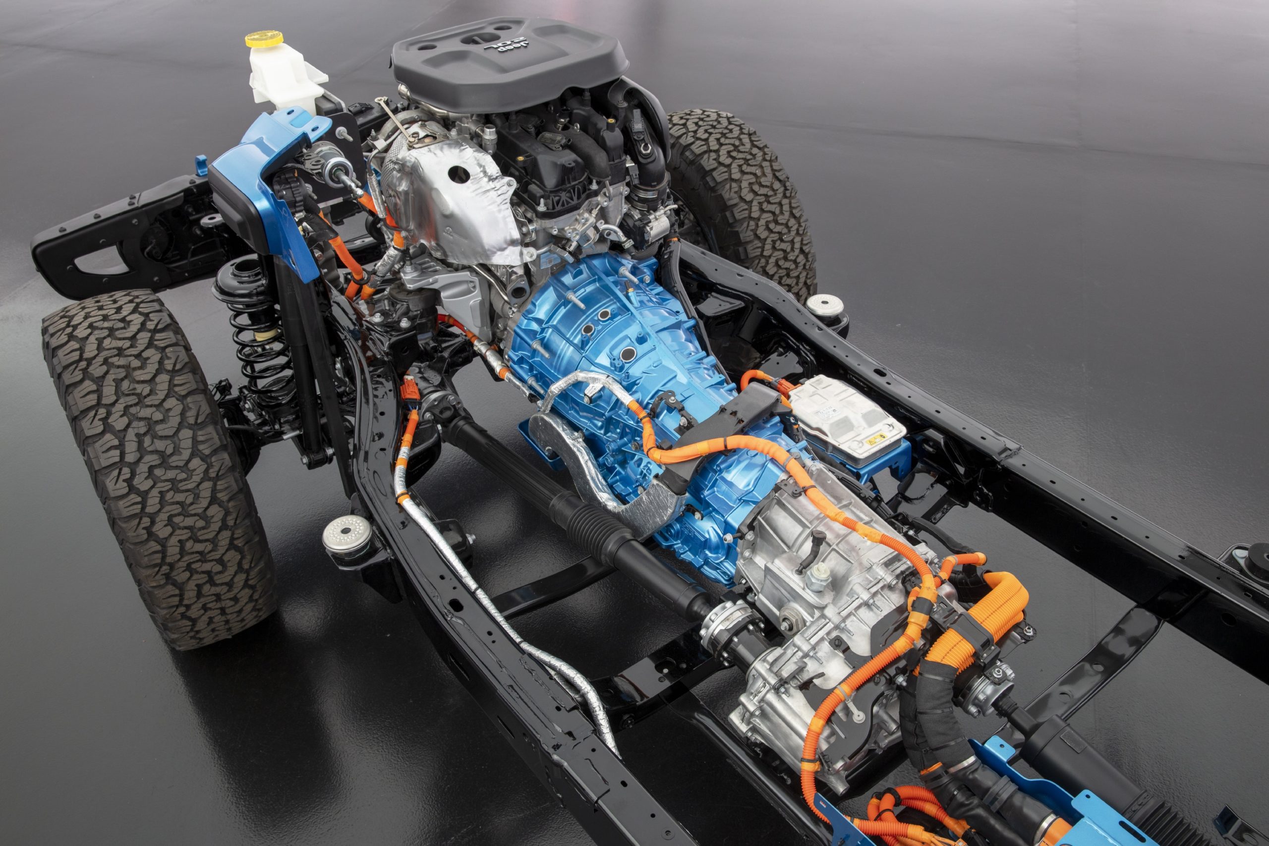 Jeep shows plug-in hybrid 2021 Wrangler 4xe, talks battery's AC system |  Repairer Driven News