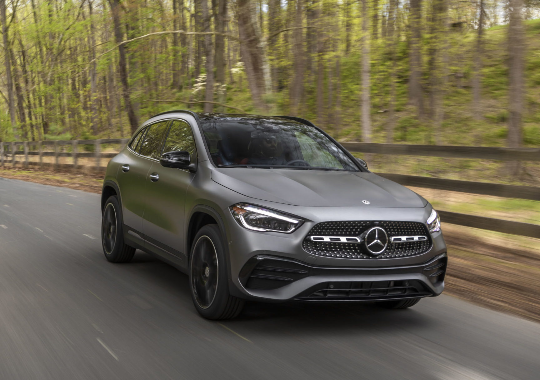 Mercedes: Next-generation GLA 'model of modern lightweight steel