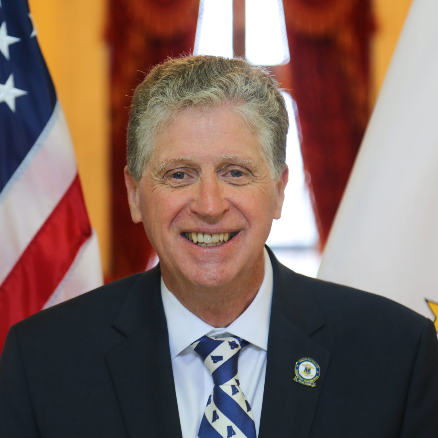 R.I governor vetoes auto body markup, sublet, total loss notification 