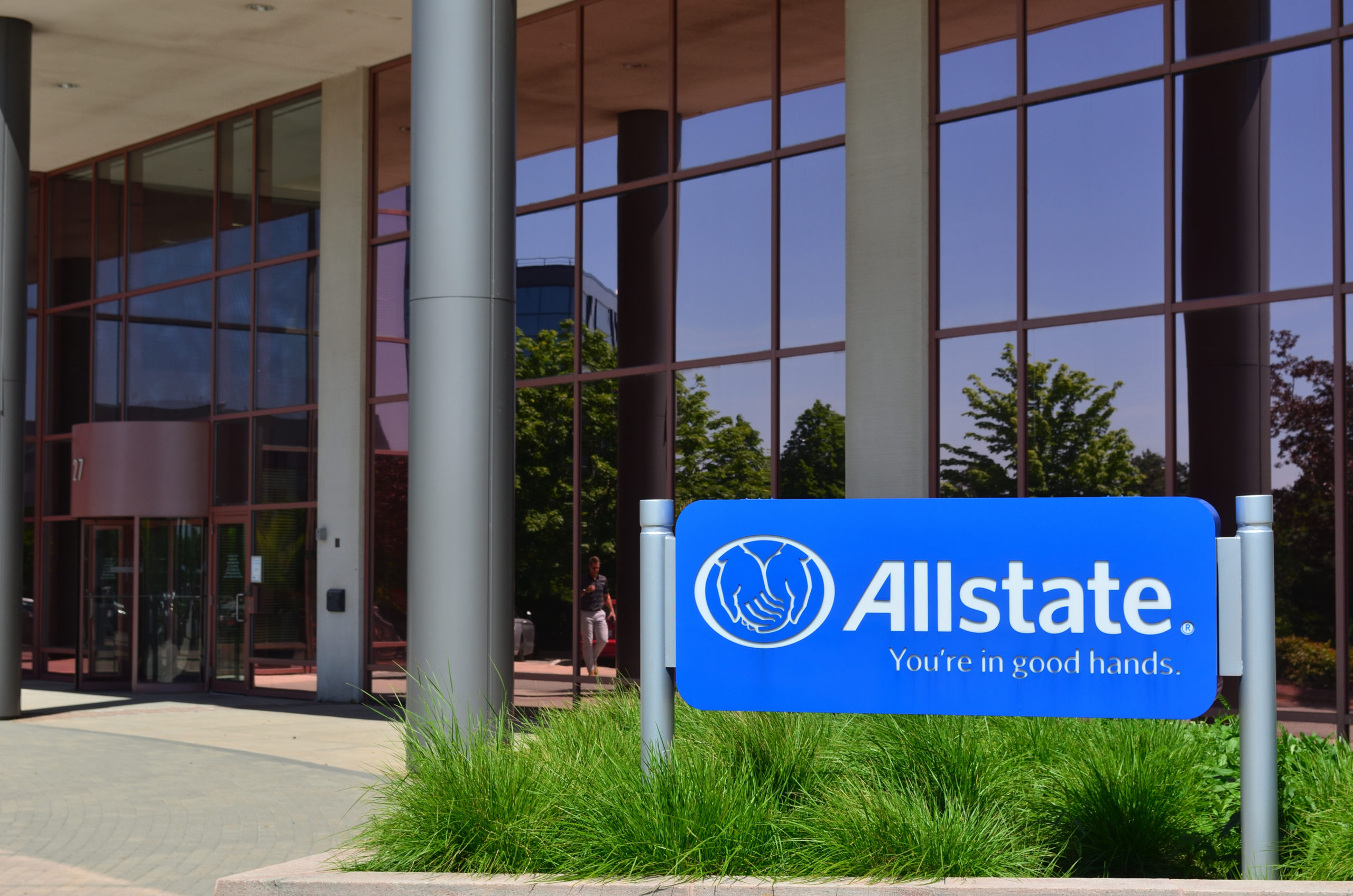 Allstate raises auto insurance rates as claim severity increases