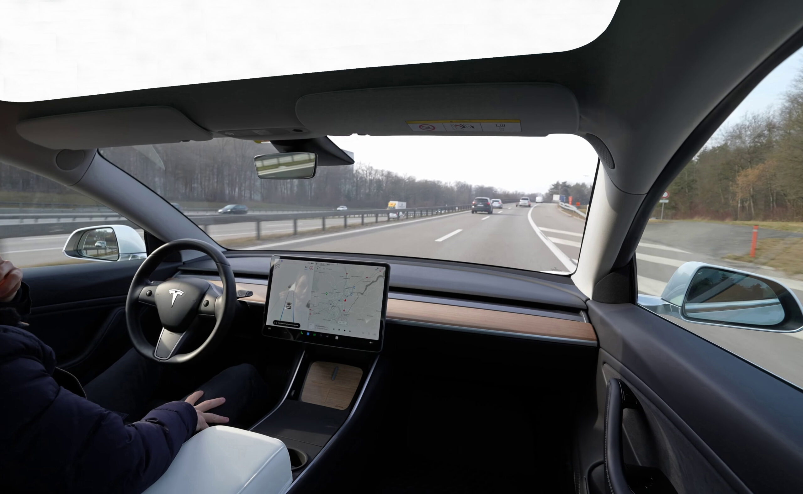 Tesla accused of falsely advertising Autopilot & Full Self-Driving ADAS features