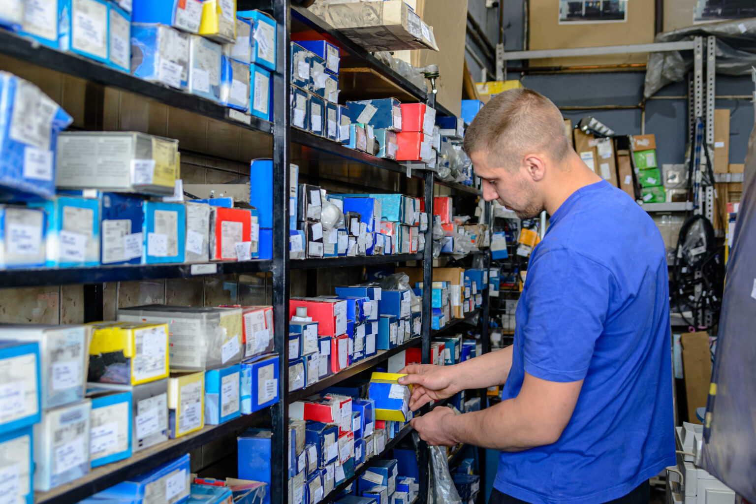 Parts shortage, supply chain disruptions continue to affect new car