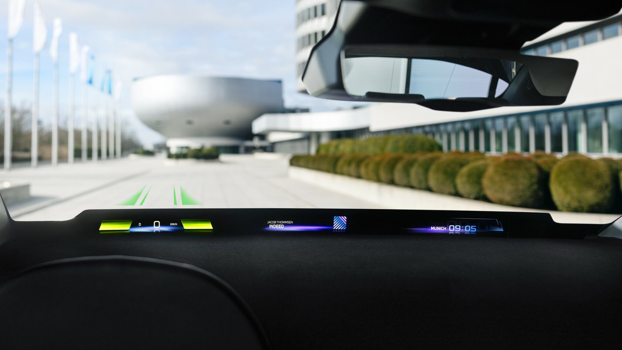 BMW unveils new HUD, ‘digital soul’ concept & provides more detail on